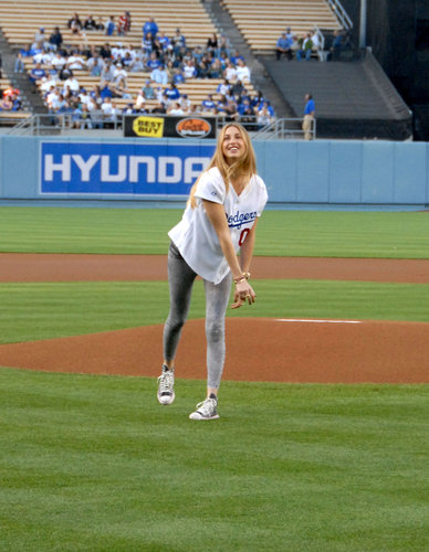Whitney Port gave the first pitch her best at an LA Dodgers game in May 2009.
Whitney Port gave the first pitch her best at an LA Dodgers game in May 2009.
