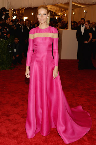 Gwyneth Paltrow took the ultimate punk approach and rejected the theme entirely. Instead, she selected a classic Valentino gown in bold pink with Wilfredo Rosado diamond stud earrings.
Gwyneth Paltrow took the ultimate punk approach and rejected the theme entirely. Instead, she selected a classic Valentino gown in bold pink with Wilfredo Rosado diamond stud earrings.