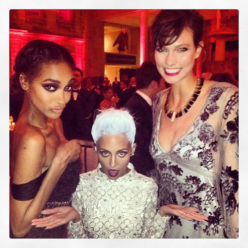 Nicole Richie was in the middle of a model sandwich as she hung out with Jourdan Dunn and Karlie Kloss inside the Met Gala.
Source: Instagram user nicolerichie
Nicole Richie was in the middle of a model sandwich as she hung out with Jourdan Dunn and Karlie Kloss inside the Met Gala.
Source: Instagram user nicolerichie