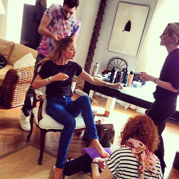 Doutzen Kroes had her glam squad on hands and feet for her 2013 Met Gala preparations.
Source: Instagram user doutzenkroes1
Doutzen Kroes had her glam squad on hands and feet for her 2013 Met Gala preparations.
Source: Instagram user doutzenkroes1