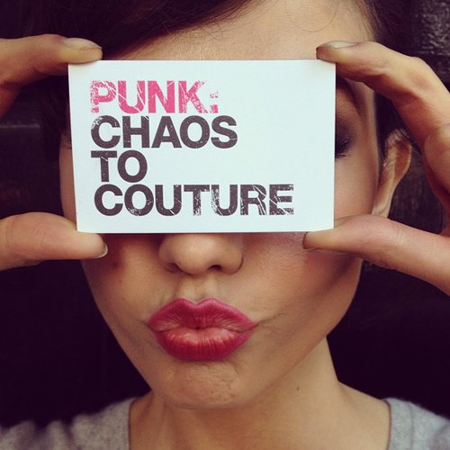 Karlie Kloss showed off her enthusiasm for the punk evening . . . and a sexy red lip to boot!
Source: Instagram user karliekloss
Karlie Kloss showed off her enthusiasm for the punk evening . . . and a sexy red lip to boot!
Source: Instagram user karliekloss