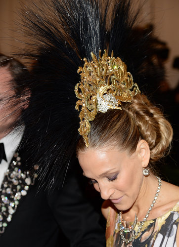 Sarah Jessica Parker wore an extravagant Philip Treacy headpiece.
Sarah Jessica Parker wore an extravagant Philip Treacy headpiece.