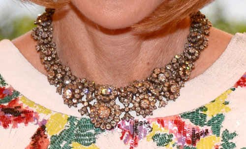 Anna Wintour wore an intricate diamond collar.
Anna Wintour wore an intricate diamond collar.