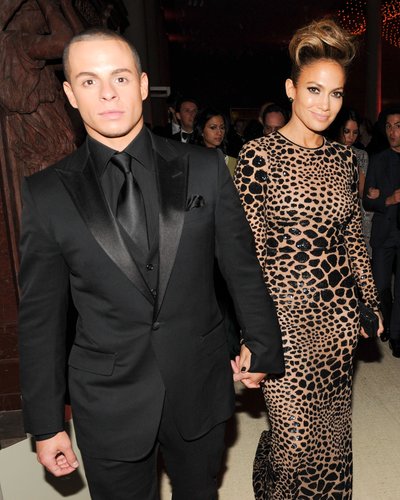 Casper Smart held Jennifer Lopez's hand inside the Met Gala in NYC.
Source: Billy Farrell/BFANYC.com
Casper Smart held Jennifer Lopez's hand inside the Met Gala in NYC.
Source: Billy Farrell/BFANYC.com