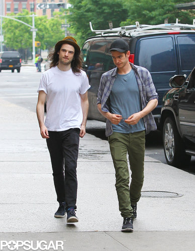 Brits and the City! Andrew Garfield Teams Up With Tom Sturridge Brits and the City! Andrew Garfield Teams Up With Tom Sturridge