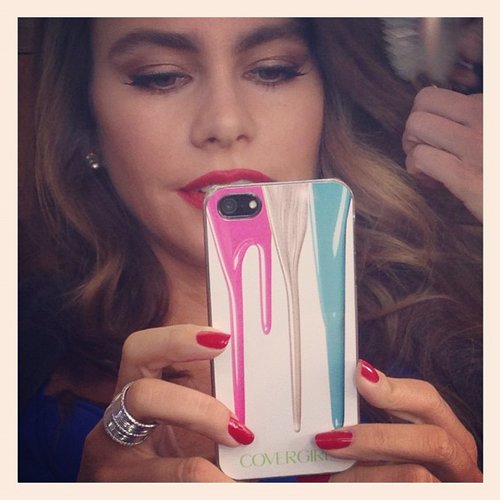 In December 2012, Sofia Vergara snapped a selfie while getting pampered in the makeup chair.
Source: Instagram user sofiavergara
In December 2012, Sofia Vergara snapped a selfie while getting pampered in the makeup chair.
Source: Instagram user sofiavergara