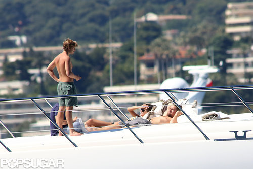 Leo Lounges Shirtless on a Yacht Surrounded By Ladies Leo Lounges Shirtless on a Yacht Surrounded By Ladies