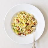Pasta Carbonara With Leeks and Sun-Dried Tomatoes Pasta Carbonara With Leeks and Sun-Dried Tomatoes