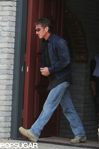 Sean Penn went casual for the Memorial Day party.
Sean Penn went casual for the Memorial Day party.