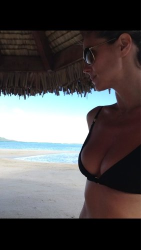 Heidi Klum tweeted snaps of her bikini-filled vacation in December 2012.
Source: Twitter user heidiklum
Heidi Klum tweeted snaps of her bikini-filled vacation in December 2012.
Source: Twitter user heidiklum