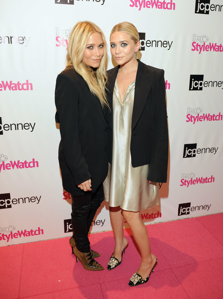 Twinning combo: It was all about a statement-making shoe for the JCP People Stylewatch event in September 2011.
Mary-Kate went rocker-chic in black leather pants, an oversize blazer, and tribal suede ankle boots.
Ashley polished off her pinstriped silk shirtdress with ornate printed pumps.
Twinning combo: It was all about a statement-making shoe for the JCP People Stylewatch event in September 2011.
Mary-Kate went rocker-chic in black leather pants, an oversize blazer, and tribal suede ankle boots.
Ashley polished off her pinstriped silk shirtdress with ornate printed pumps.