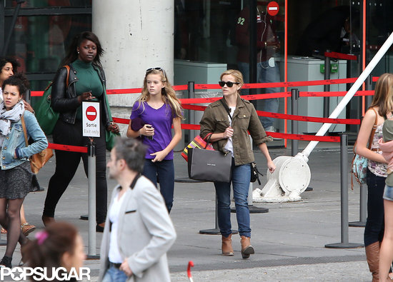 Reese Witherspoon and Ava visited the Pompidou Museum in Paris.
Reese Witherspoon and Ava visited the Pompidou Museum in Paris.