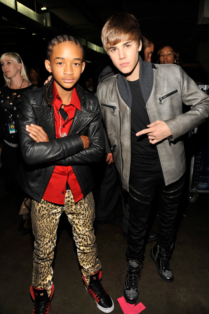 Justin Bieber and Jaden Smith are both talented young stars so it should come as no surprise that they both became fast friends. Justin has been supporting Jaden's music career, giving him a highly-coveted spot on his world tour last year.
Justin Bieber and Jaden Smith are both talented young stars so it should come as no surprise that they both became fast friends. Justin has been supporting Jaden's music career, giving him a highly-coveted spot on his world tour last year.