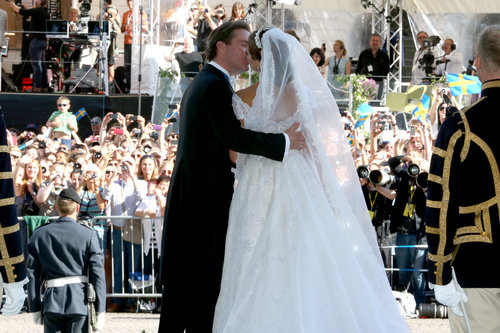 Princess Madeleine of Sweden and Christopher O'Neill kissed in front of the crowd.
Princess Madeleine of Sweden and Christopher O'Neill kissed in front of the crowd.