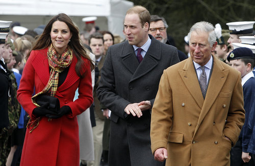 On April 5, Kate Middleton joined Prince William and Prince Charles for an official tour of Scotland.
On April 5, Kate Middleton joined Prince William and Prince Charles for an official tour of Scotland.