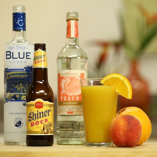 Toast to Summer With a Buzzy Fuzzy Navel