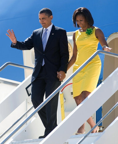 In July 2009, President Obama waved to onlookers when he and Michelle arrived in Rome for a short stay.
In July 2009, President Obama waved to onlookers when he and Michelle arrived in Rome for a short stay.
