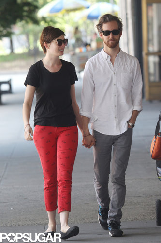Anne and Adam Show a Little PDA in the Big Apple Anne and Adam Show a Little PDA in the Big Apple