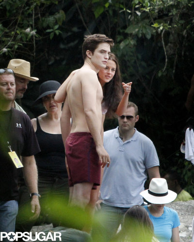 Robert Pattinson went shirtless while working in Brazil in November 2010.
Robert Pattinson went shirtless while working in Brazil in November 2010.