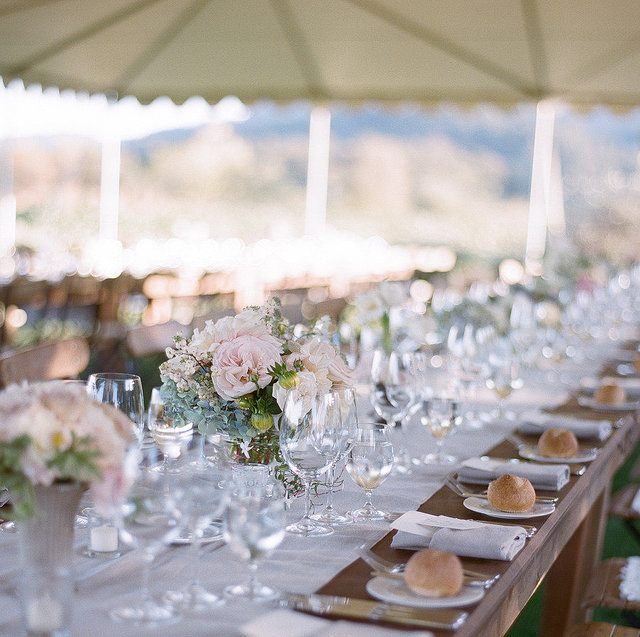 Should the Wedding Gift Match Per-Plate Cost? Should the Wedding Gift Match Per-Plate Cost?