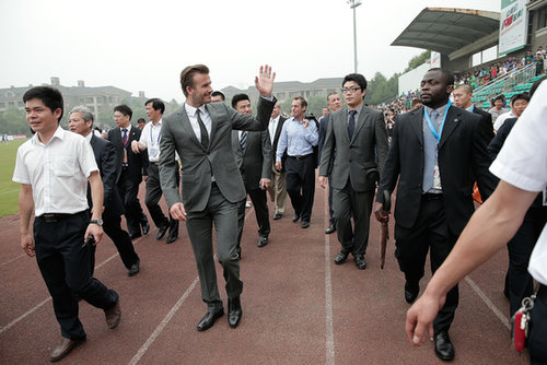 Victoria Beckham Balances Work and Play in Beijing Victoria Beckham Balances Work and Play in Beijing