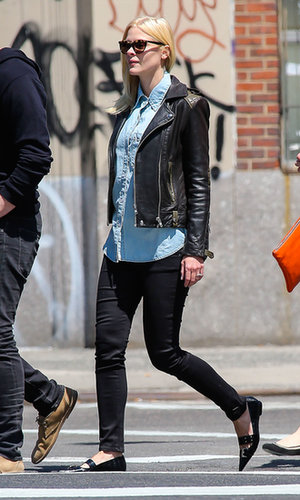 Jaime didn't let a sunny little daytime stroll stop her from maintaining her cool. She paired a denim blouse with a black leather biker jacket, black skinny jeans, and pointy flats for an off-kilter ensemble that's easy to re-create.
Jaime didn't let a sunny little daytime stroll stop her from maintaining her cool. She paired a denim blouse with a black leather biker jacket, black skinny jeans, and pointy flats for an off-kilter ensemble that's easy to re-create.