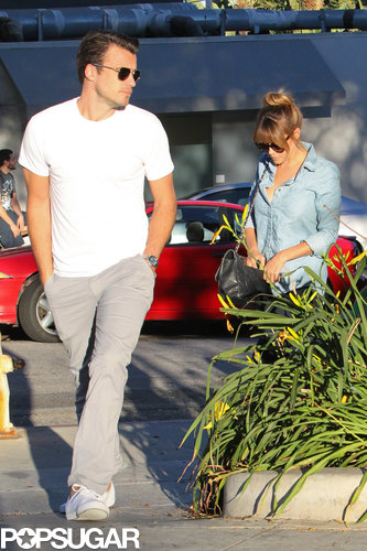Lauren Conrad and William Tell visited a chiropractor's office.
Lauren Conrad and William Tell visited a chiropractor's office.