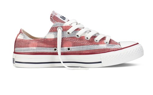 Few brands feel as American as Converse. If you've been hitting the street in the same beat-up set for years (or decades), then upgrade to this faded pair ($60).
Few brands feel as American as Converse. If you've been hitting the street in the same beat-up set for years (or decades), then upgrade to this faded pair ($60).