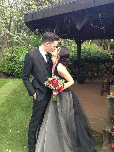 Shenae Grimes got married in a black Vera Wang gown back in May.
Source: Twitter user shenaegrimes
Shenae Grimes got married in a black Vera Wang gown back in May.
Source: Twitter user shenaegrimes