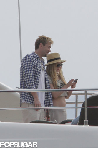 Avril Lavigne Marries Chad Kroeger in a Black Wedding Dress! Avril Lavigne Marries Chad Kroeger in a Black Wedding Dress!