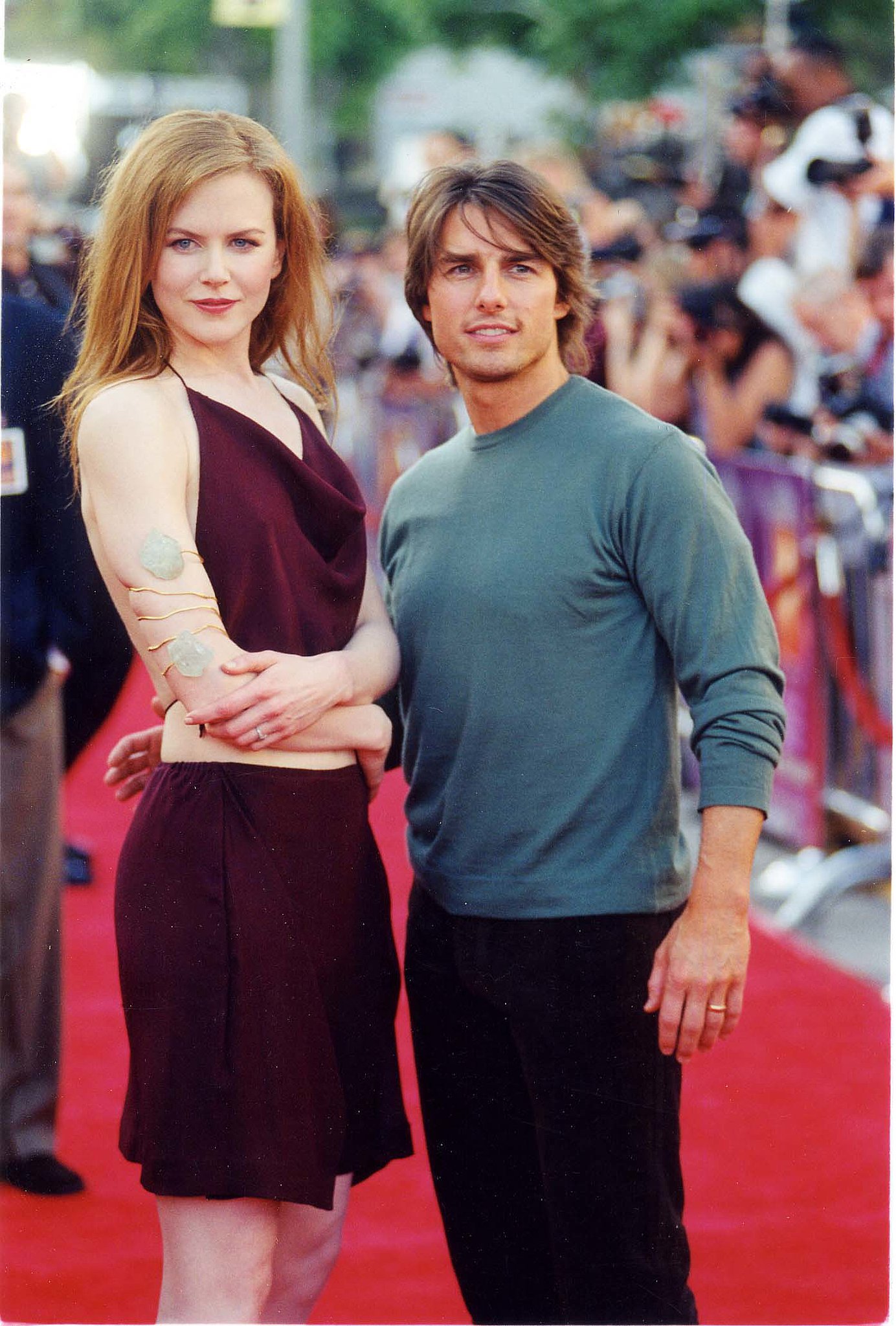 tom-cruise-stepped-onto-the-red-carpet-with-nicole-kidman-for-their