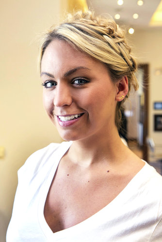 How to Create a Crown of Braids Yourself How to Create a Crown of Braids Yourself