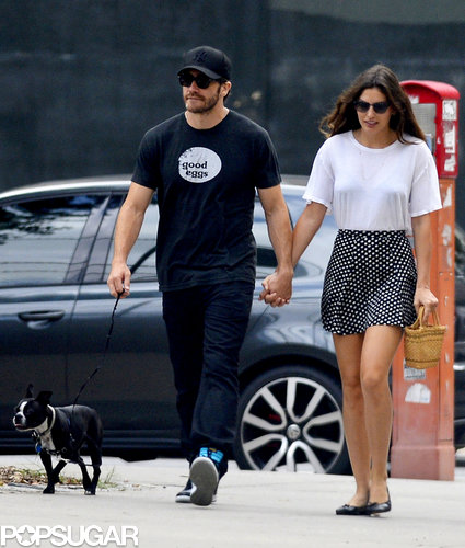 Jake Gyllenhaal and Alyssa Miller walked her dog Charlie in NYC.
Jake Gyllenhaal and Alyssa Miller walked her dog Charlie in NYC.