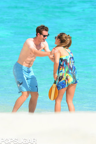 Andy Murray Goes Shirtless and Showers Kim Sears With PDA Andy Murray Goes Shirtless and Showers Kim Sears With PDA