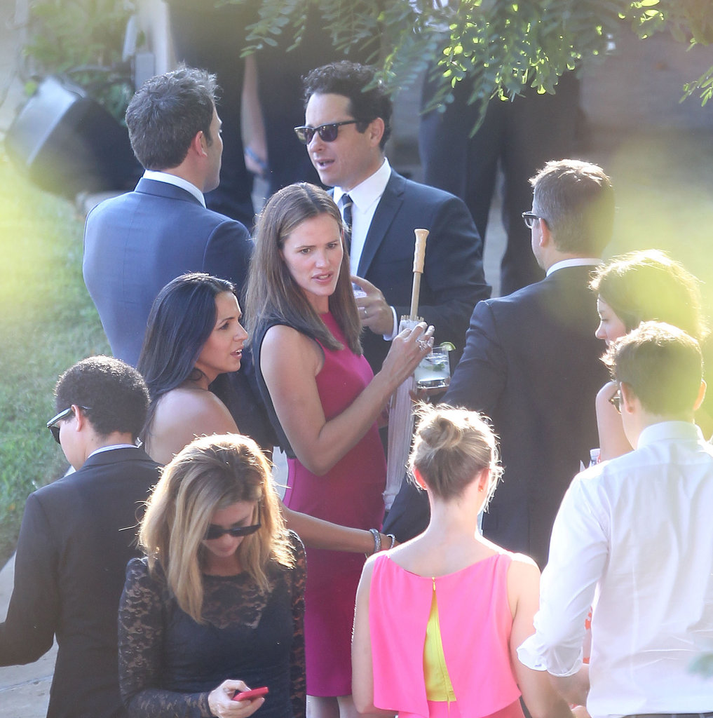 Jennifer Garner chatted with Luciana Damon, Matt Damon, and J.J. Abrams at the July 2013 wedding for Jimmy Kimmel. Jennifer Garner chatted with Luciana Damon, Matt Damon, and J.J. Abrams at the July 2013 wedding for Jimmy Kimmel.