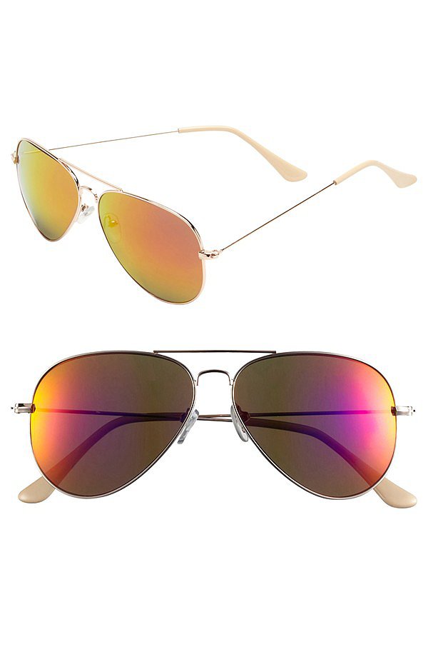 We love how these reflective BP aviators ($12) mimic sunset hues.
We love how these reflective BP aviators ($12) mimic sunset hues.