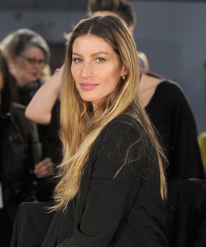 With seriously chic ombré hair, Gisele walked in designer tAlexander Wang's Fall 2012 show at New York Fashion Week.
With seriously chic ombré hair, Gisele walked in designer tAlexander Wang's Fall 2012 show at New York Fashion Week.