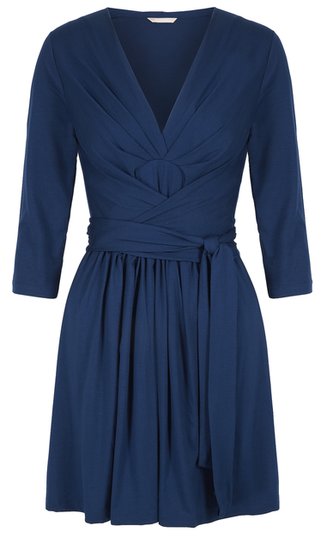 In the same deep blue as Kate's dress and a similar flattering cut, this pretty style ($130) is perfect for work and play.
Photo courtesy of Banana Republic
In the same deep blue as Kate's dress and a similar flattering cut, this pretty style ($130) is perfect for work and play.
Photo courtesy of Banana Republic
