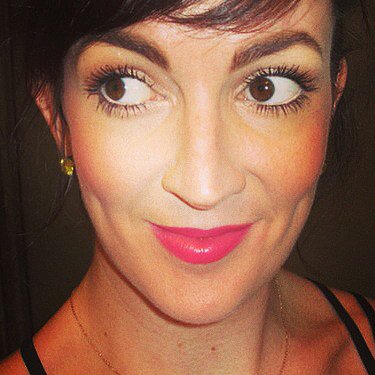How to Get a Sun-Kissed Makeup Look How to Get a Sun-Kissed Makeup Look
