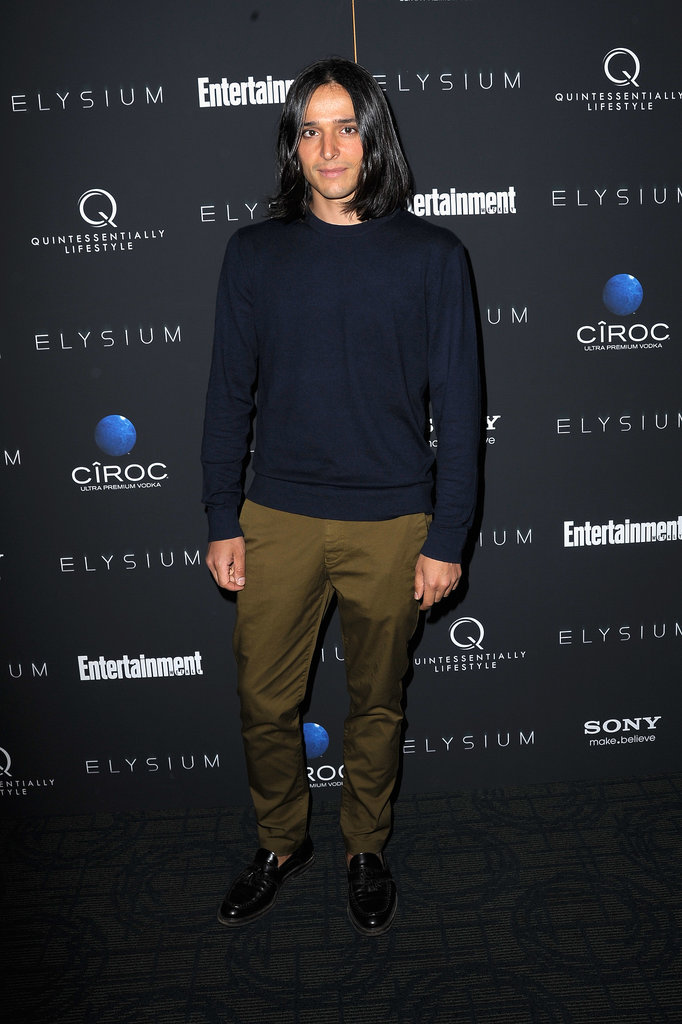 At the New York screening of Elysium, Olivier Theyskens mixed dark, autumnal hues.
At the New York screening of Elysium, Olivier Theyskens mixed dark, autumnal hues.