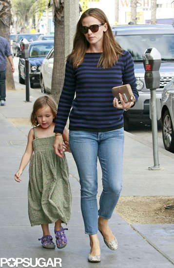 Jennifer Garner held her daughter Seraphina's hand while shopping in LA on Saturday.
Jennifer Garner held her daughter Seraphina's hand while shopping in LA on Saturday.