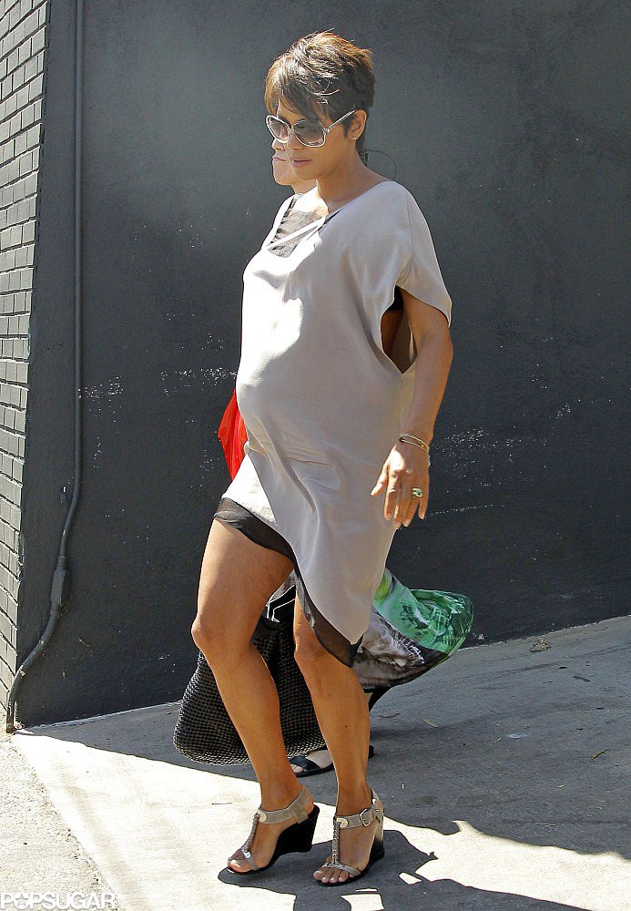 Halle Berry's "Surprise Pregnancy" Was a Challenge on the X-Men Set Halle Berry's "Surprise Pregnancy" Was a Challenge on the X-Men Set