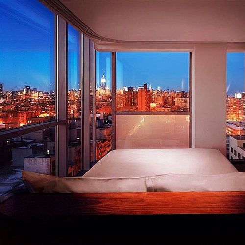 Book a Hotel Room With a View (and a Hot Tub) Book a Hotel Room With a View (and a Hot Tub)