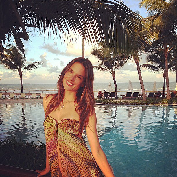 Alessandra Ambrosio posed in front of a beautiful backdrop during a trip to Brazil.
Source: Instagram user alessandraambrosio
Alessandra Ambrosio posed in front of a beautiful backdrop during a trip to Brazil.
Source: Instagram user alessandraambrosio