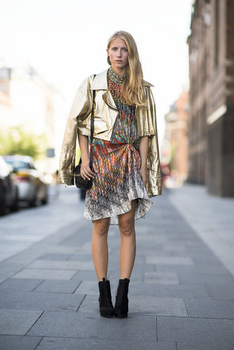 Don't be shy, top off a statement print with a gold moto-jacket for extra emphasis.
Source: Le 21ème | Adam Katz Sinding
Don't be shy, top off a statement print with a gold moto-jacket for extra emphasis.
Source: Le 21ème | Adam Katz Sinding