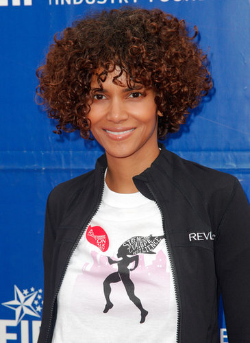 Halle's curly look last year was in preparation for a movie roll. And while the Revlon ambassador prefers to keep her makeup looks low-key, she doesn't mess around when it comes to skin care.
Halle's curly look last year was in preparation for a movie roll. And while the Revlon ambassador prefers to keep her makeup looks low-key, she doesn't mess around when it comes to skin care.