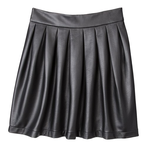 If you prefer your skirts with some swing and sway, try on this pleated Xhilaration style ($25).
If you prefer your skirts with some swing and sway, try on this pleated Xhilaration style ($25).