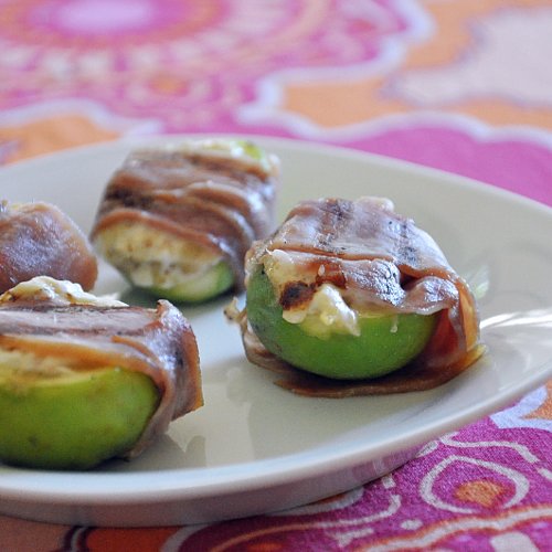 Goat Cheese Stuffed Figs Wrapped in Prosciutto Goat Cheese Stuffed Figs Wrapped in Prosciutto