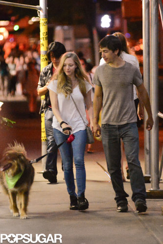 Justin Long and Amanda Seyfried stayed close for a walk in NYC.
Justin Long and Amanda Seyfried stayed close for a walk in NYC.