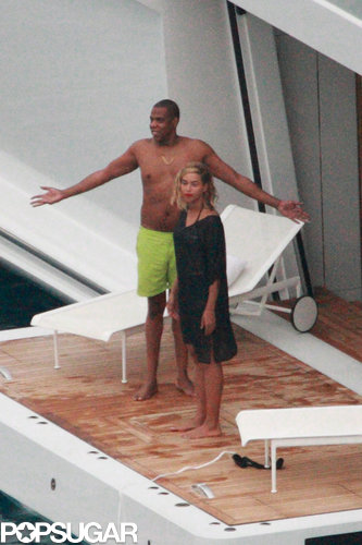 Beyoncé's Birthday Trip Is Filled With Bikinis, Boats, and Blue Ivy Beyoncé's Birthday Trip Is Filled With Bikinis, Boats, and Blue Ivy